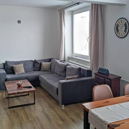 Moderny Apartman S Krbom A Klimatizaciou Eperjes Kültér fotó